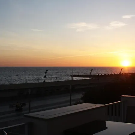 Front Sea Apartment Quarteira Exterior foto
