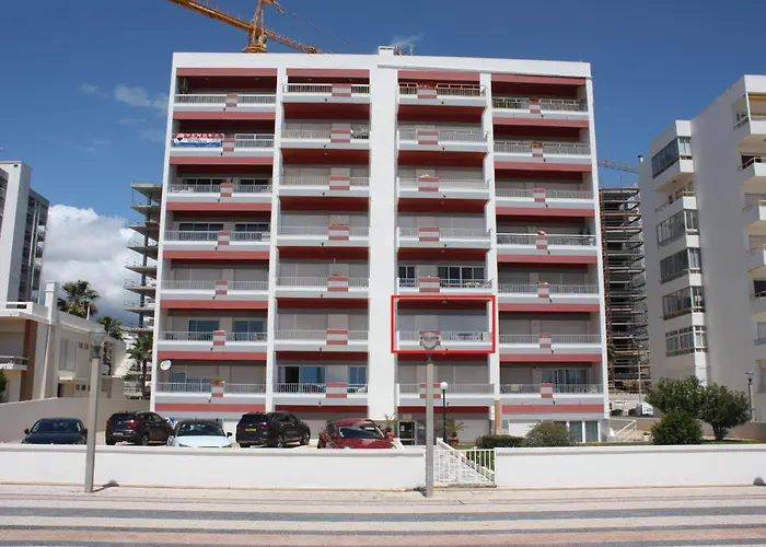 Front Sea Apartment